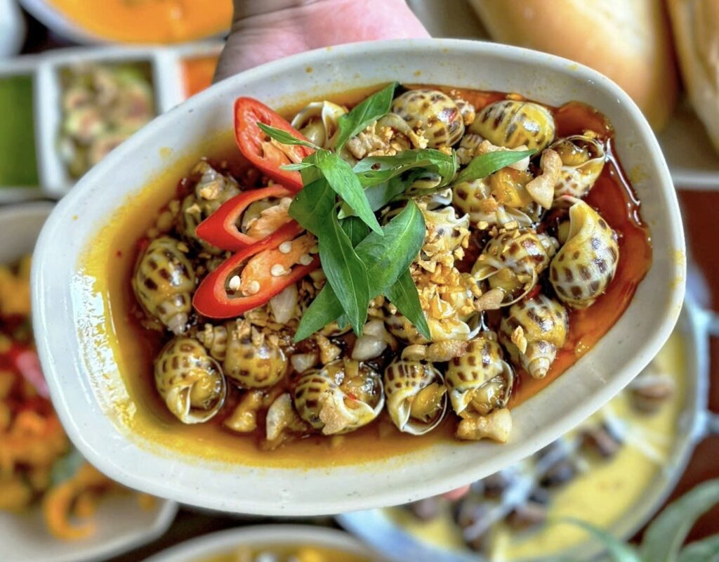 Quán Ốc Ngon Tại Dương Khuê